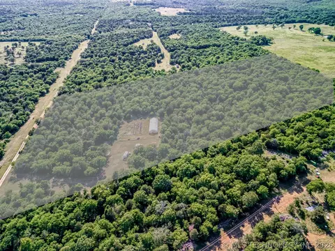 40219 E County Road 1219 Rd S, Stigler, OK 74462