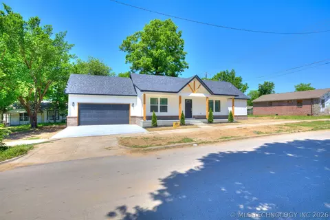 Exterior - 2107 E Haskell St, Tulsa, OK 74110 photo 4 of 11