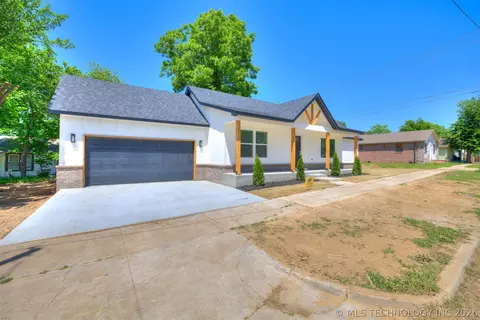 Exterior - 2107 E Haskell St, Tulsa, OK 74110 photo 9 of 11