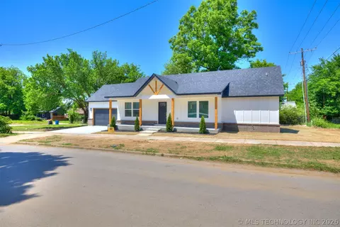 Exterior - 2107 E Haskell St, Tulsa, OK 74110 photo 8 of 11