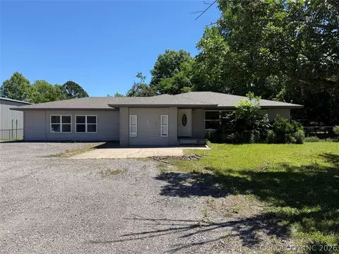 206 S Main, Ada, OK 74820
