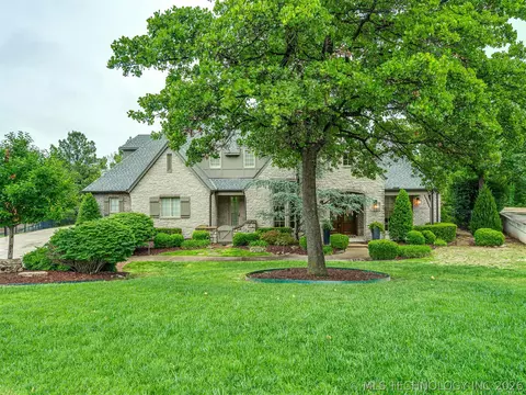 704 W 108th St S, Jenks, OK 74037