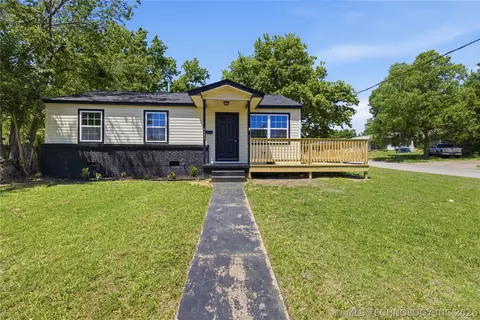 4698 Cheyenne Ave, Tulsa, OK 74126