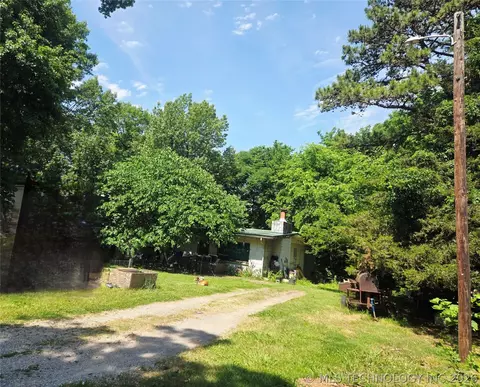 313 Big Blf, Pryor, OK 74361