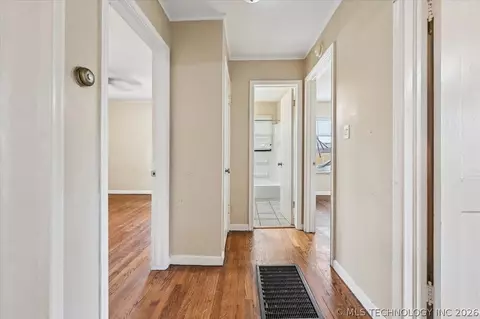 Entry Way - 112 E 54th St, Tulsa, OK 74105 photo 1 of 1