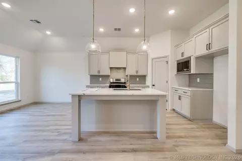 Other - 3205 E 147th Pl S, Bixby, OK 74008 photo 8 of 8