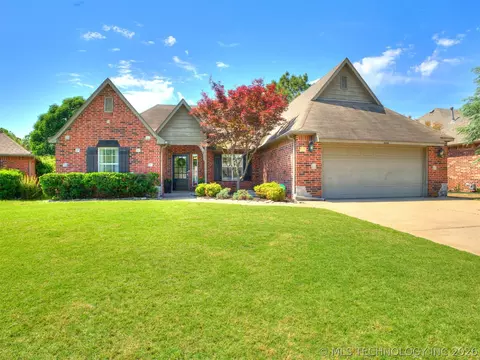 9940 E 119th Pl S, Bixby, OK 74008