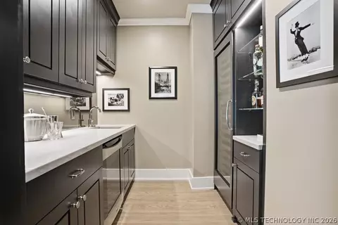 Kitchen - 2829 E 34th St, Tulsa, OK 74105 photo 7 of 7