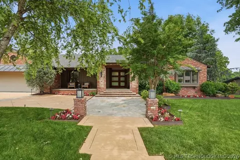 Exterior - 2829 E 34th St, Tulsa, OK 74105 photo 2 of 11