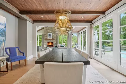 Dining - 2829 E 34th St, Tulsa, OK 74105 photo 1 of 2