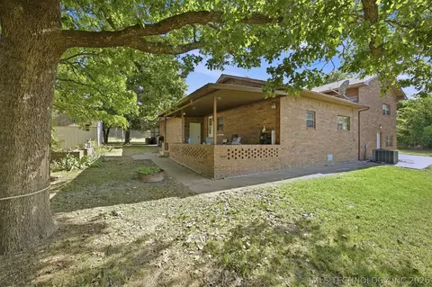 431 Epley Dr, Longtown, OK 74462