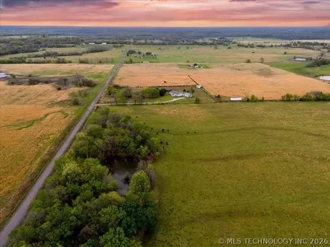 03 E 210 Rd, Vinita, OK 74301