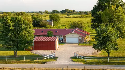 20354 E 580 Rd, Inola, OK 74036