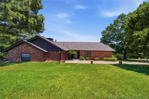 8525 S 67th West Ave, Tulsa, OK 74131