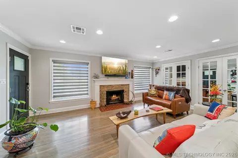 3189 E 33rd St, Tulsa, OK 74105 photo 9