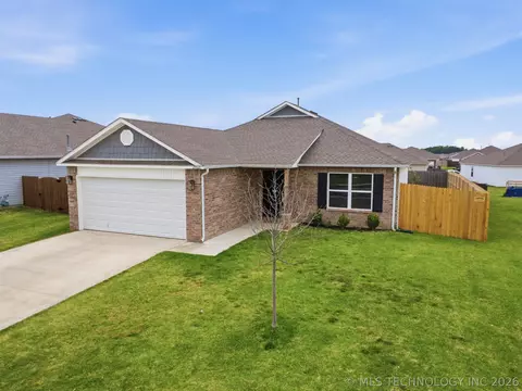 Exterior - 29321 E 80th St S, Broken Arrow, OK 74014 photo 3 of 3