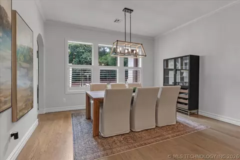 Dining - 7419 E 109th St, Tulsa, OK 74133 photo 2 of 2