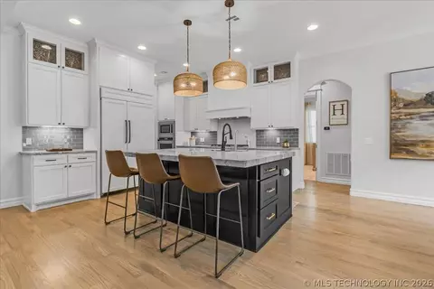 Kitchen - 7419 E 109th St, Tulsa, OK 74133 photo 1 of 6