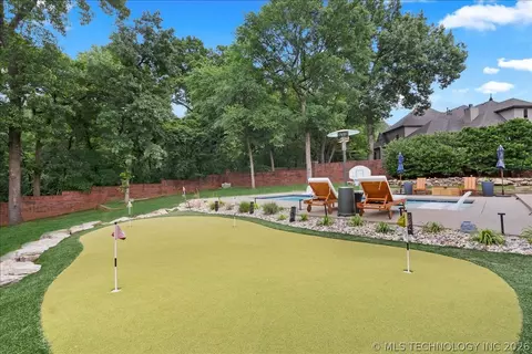Exterior - 7419 E 109th St, Tulsa, OK 74133 photo 8 of 10