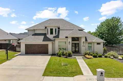 1706 Warwick Cir, Ardmore, OK 73401
