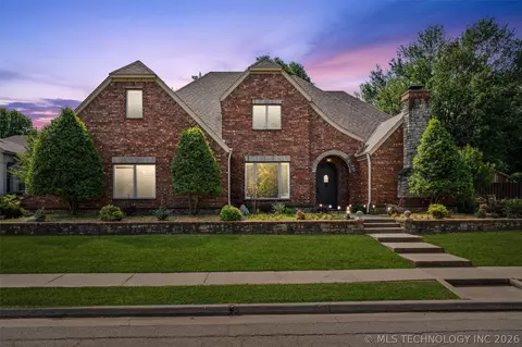 2508 Kingston Dr, Bartlesville, OK 74006