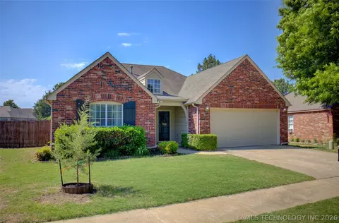1106 W 119th St S, Jenks, OK 74037