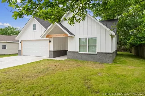 101 Zachary Dr, Grove, OK 74344