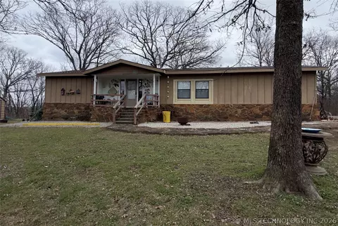 18021 S 71st West Ave, Mounds, OK 74047