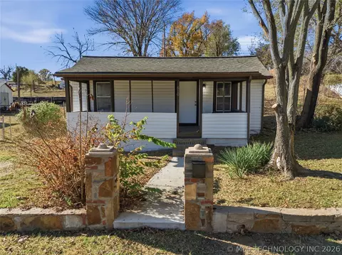610 N Grant Ave, Sand Springs, OK 74063