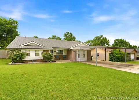 923 W 23rd, Ada, OK 74820