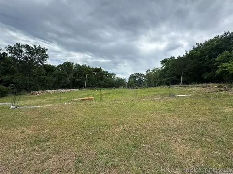 816 E Adams Ave, Mcalester, OK 74501