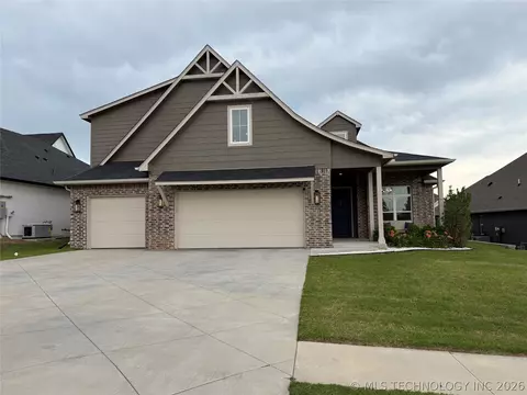 2888 Front Rd, Catoosa, OK 74015