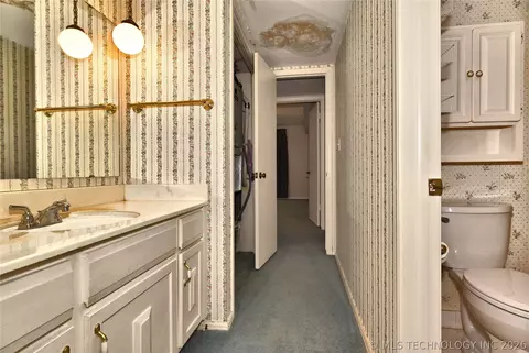 Bath - 4440 E 68th Street 485, Tulsa, OK 74136 photo 2 of 3