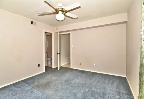 Bedroom - 4440 E 68th Street 485, Tulsa, OK 74136 photo 4 of 6