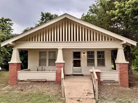 330 S 9th St, Roff, OK 74865