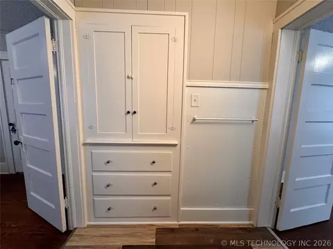 Entry Way - 330 S 9th St, Roff, OK 74865 photo 3 of 3