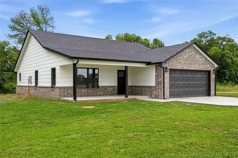 1003 5th Ave, Warner, OK 74469