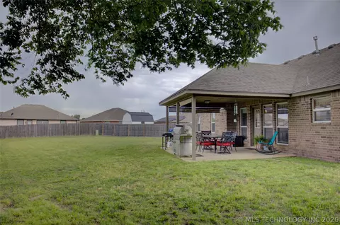 1102 E 146th Pl S, Glenpool, OK 74033 photo 34