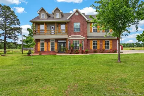 15562 State Highway 83, Howe, OK 74940