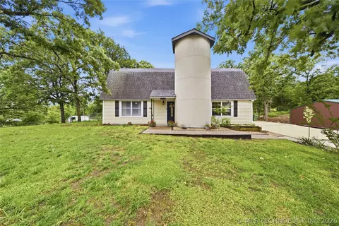 4212 W Stonehenge Dr, Cleveland, OK 74020