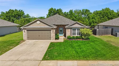 10714 N 100th East Ave, Owasso, OK 74055