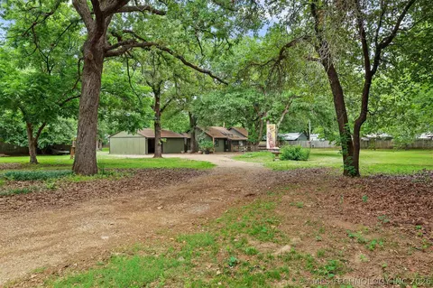 Exterior - 2754 Willafa Woods, Cartwright, OK 74731 photo 1 of 15