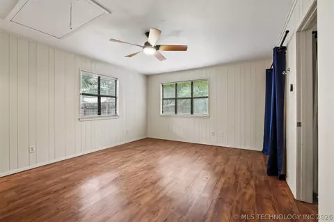 Bedroom - 2754 Willafa Woods, Cartwright, OK 74731 photo 1 of 3