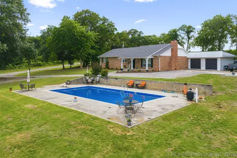 333 County Redbud, Sulphur, OK 73086