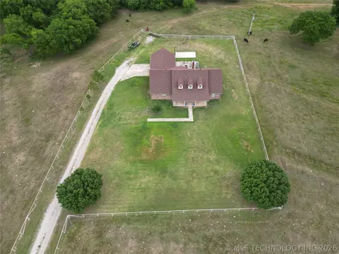 View/Area - 9488 Refinery Rd, Ardmore, OK 73401 photo 3 of 6