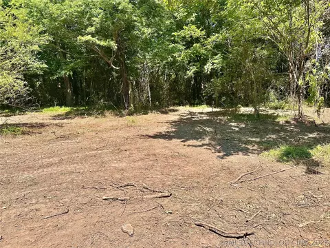 Key Boulevard, Checotah, OK 74426 photo 2