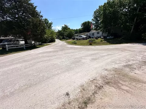 Key Boulevard, Checotah, OK 74426 photo 10