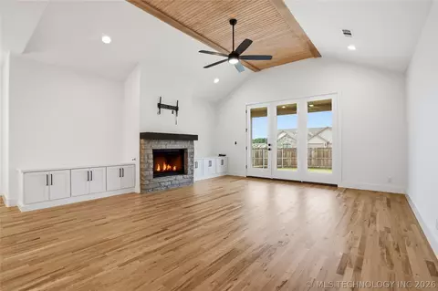 2078 E 130th St S, Jenks, OK 74037