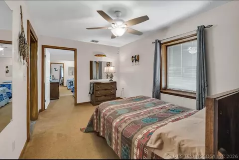 Bedroom - 56853 E 318 Rd, Jay, OK 74346 photo 9 of 15
