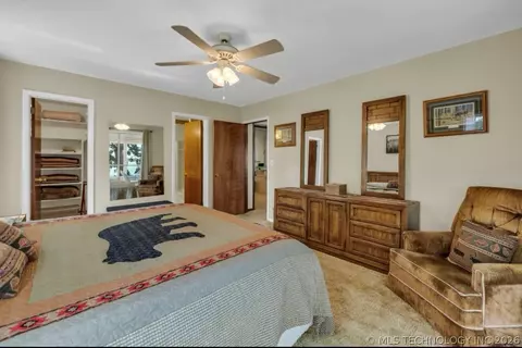 Bedroom - 56853 E 318 Rd, Jay, OK 74346 photo 3 of 15